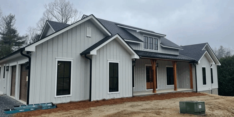Discover the Excellence of Paramount Roofing and Siding
